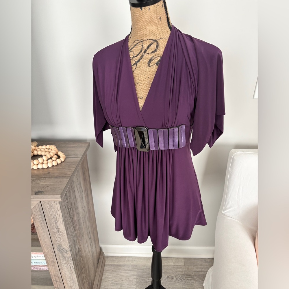 Linda Segal Vintage Purple top with Belt. Size LARGE